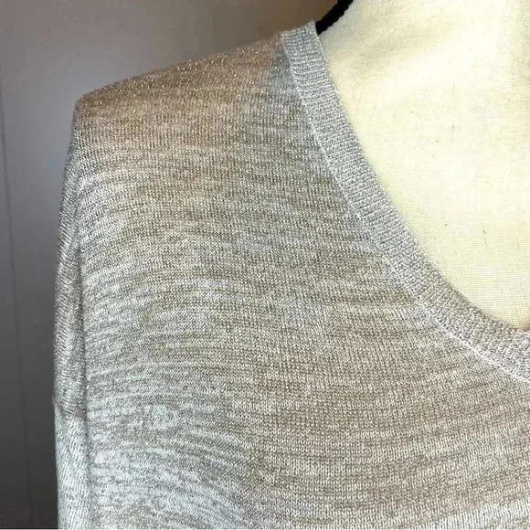 Joie Calee V-Neck Knit Sweater in Beige/Gold Size S - Picture 6 of 13